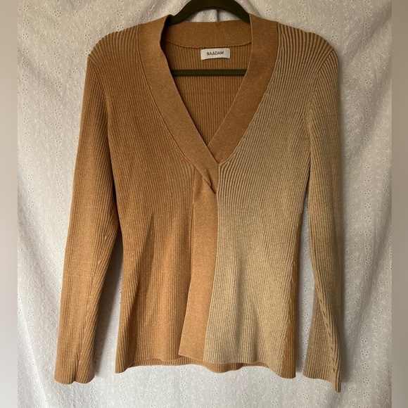 NAADAM Tan Brown Twisted two-tone ribbed cashmere-blend sweater - Picture 5 of 7